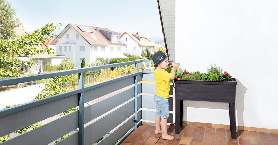 Urban Balkon Hochbeet Kind