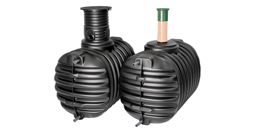 W-354 Zbiornik Compact 5600l z nadbudową KOMFORT i pokrywą rewizyjną