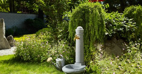 Fontaine de Jardin en Polyéthylène Imitation Pierre Venezia - Garantia