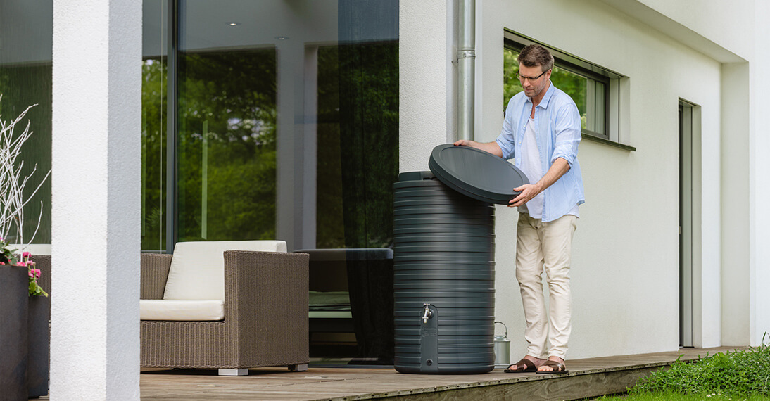 Barril de lluvia con tapa